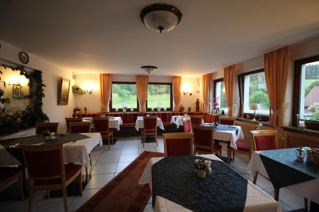 Gasthof Schwarzwaldtanne Schönwald Ngoại thất bức ảnh